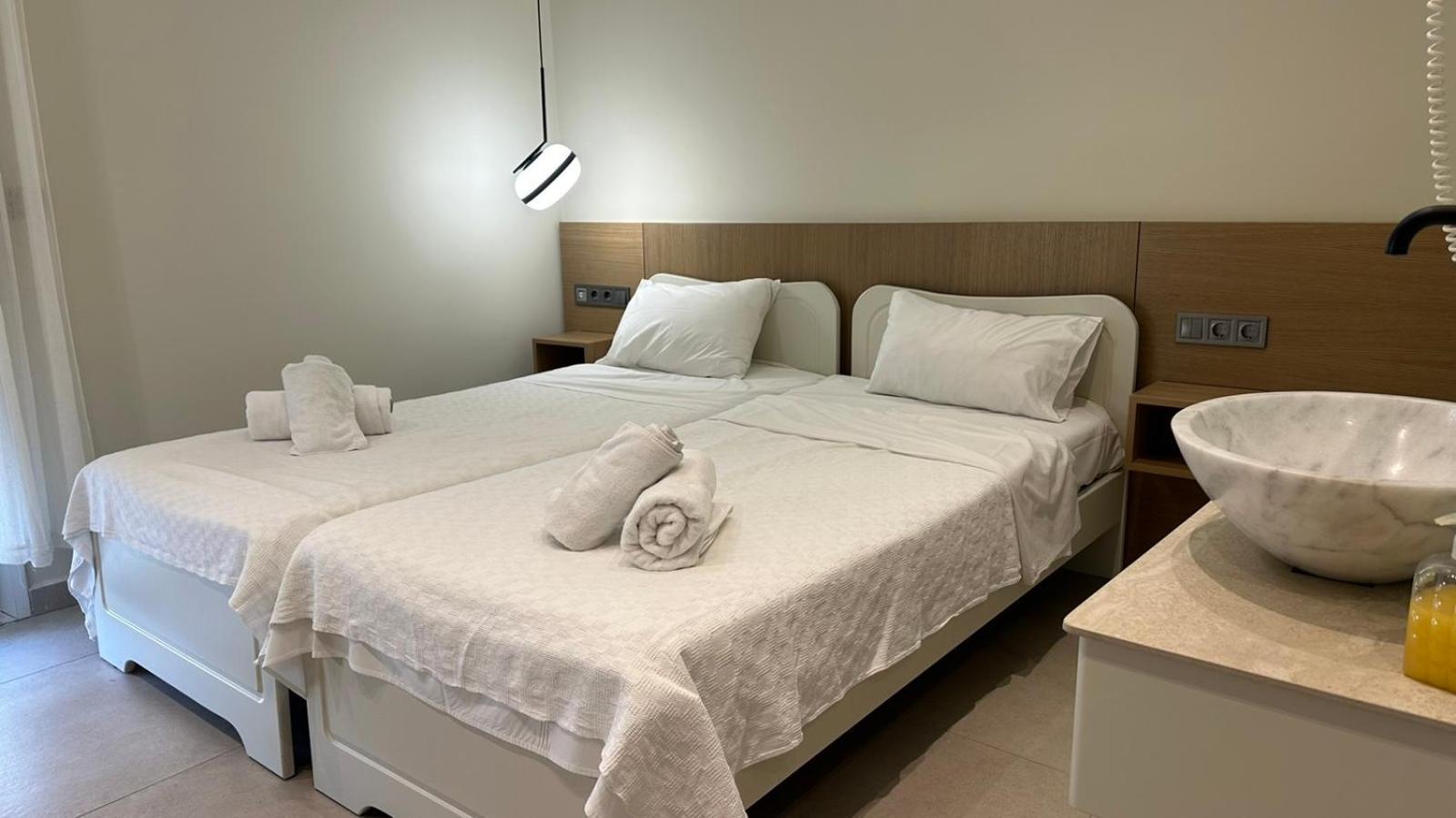 Anemos Hotel Agia Triada  Eksteriør billede