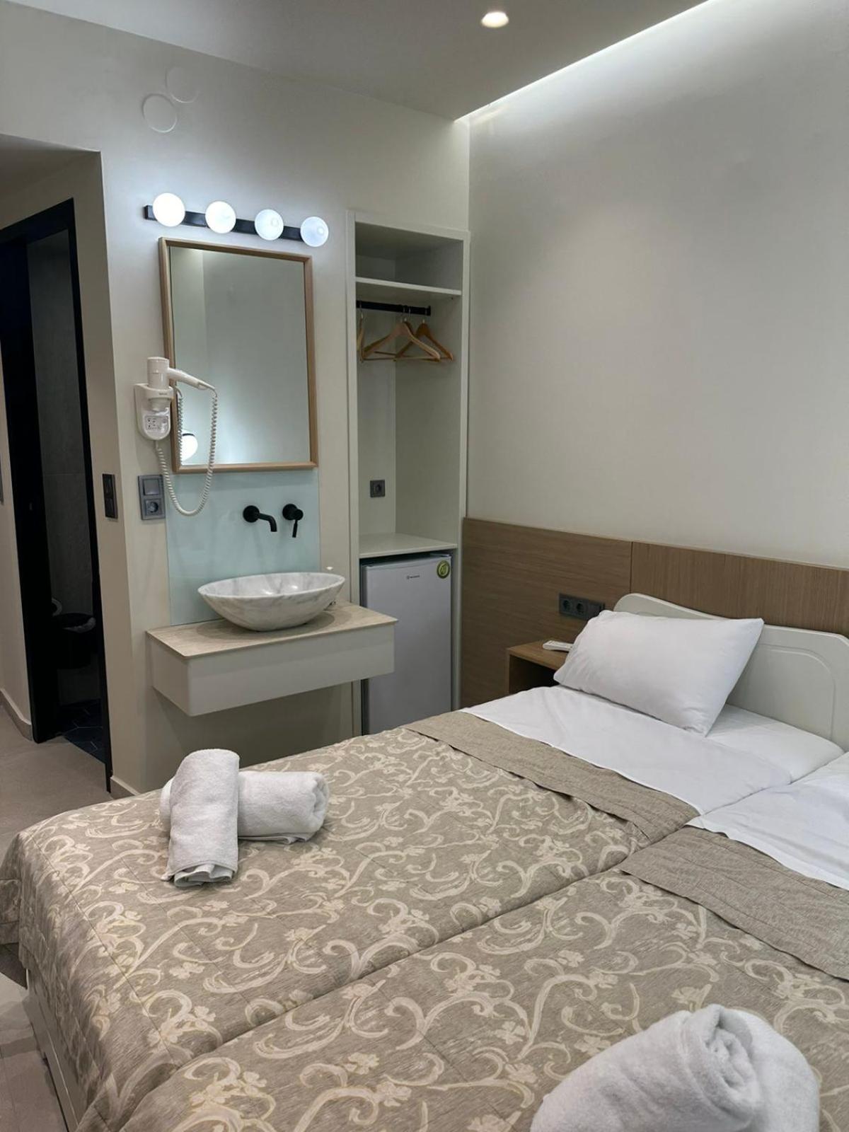 Anemos Hotel Agia Triada  Eksteriør billede